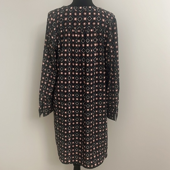 Loft outlet long- sleeved dress size medium M - Picture 4 of 5